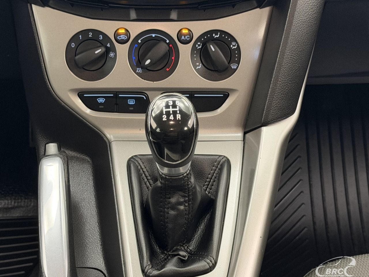 Ford Focus | 16