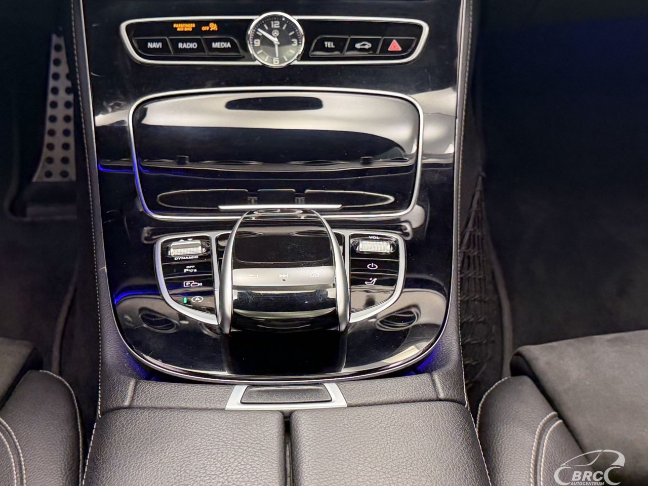 Mercedes-Benz E220 | 17