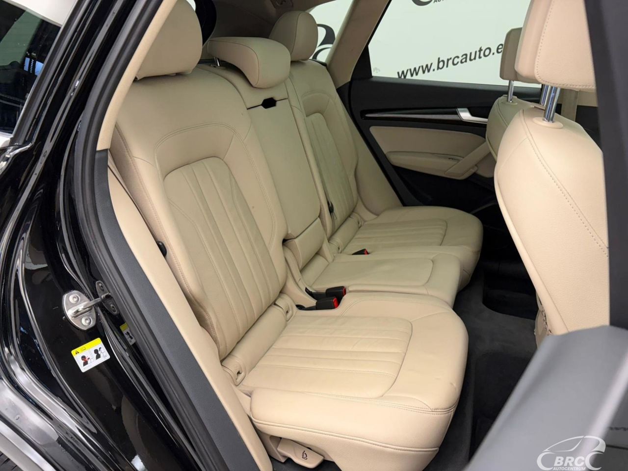 Audi Q5 | 9