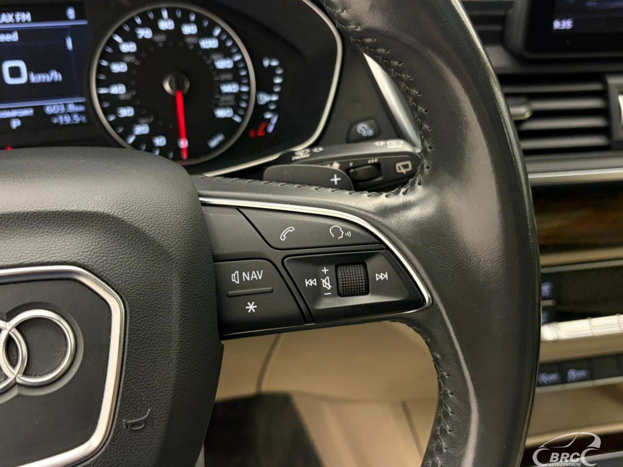 Audi Q5 | 13