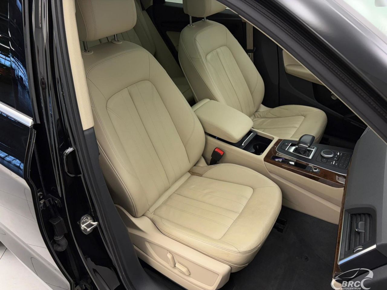 Audi Q5 | 6