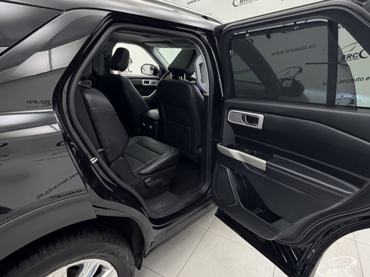 Ford Explorer | 13