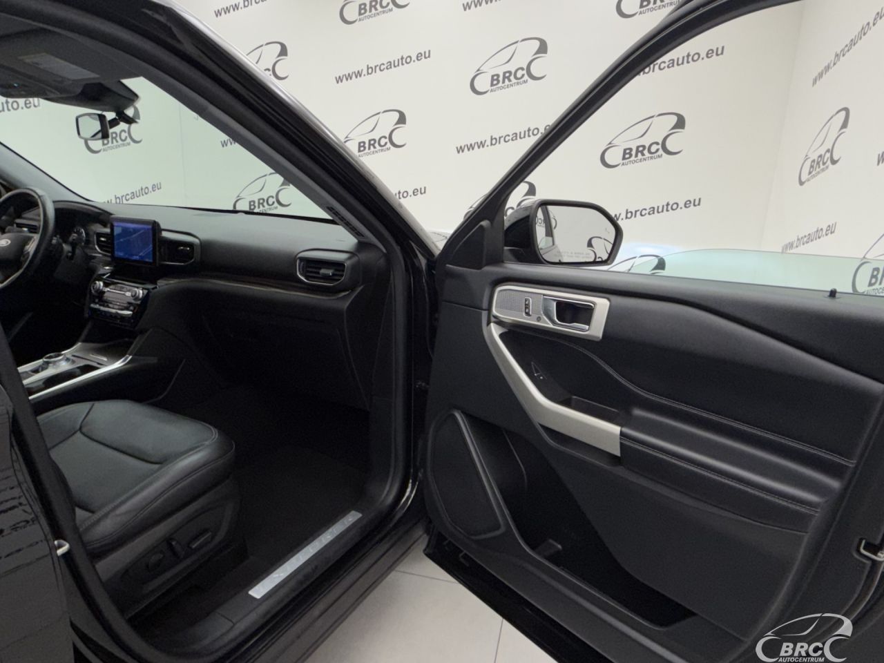 Ford Explorer | 7