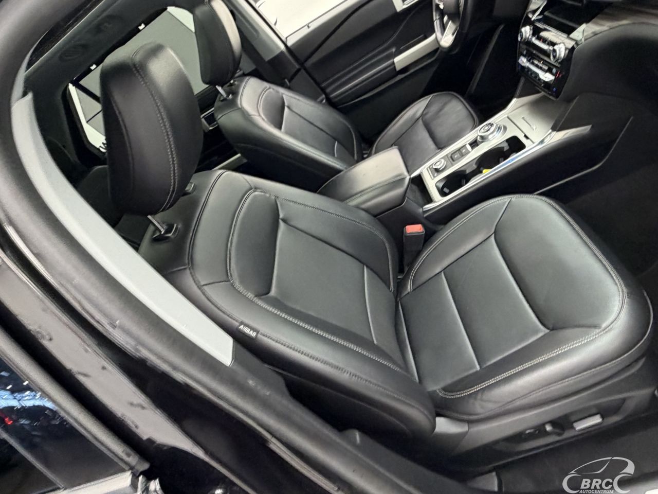 Ford Explorer | 4