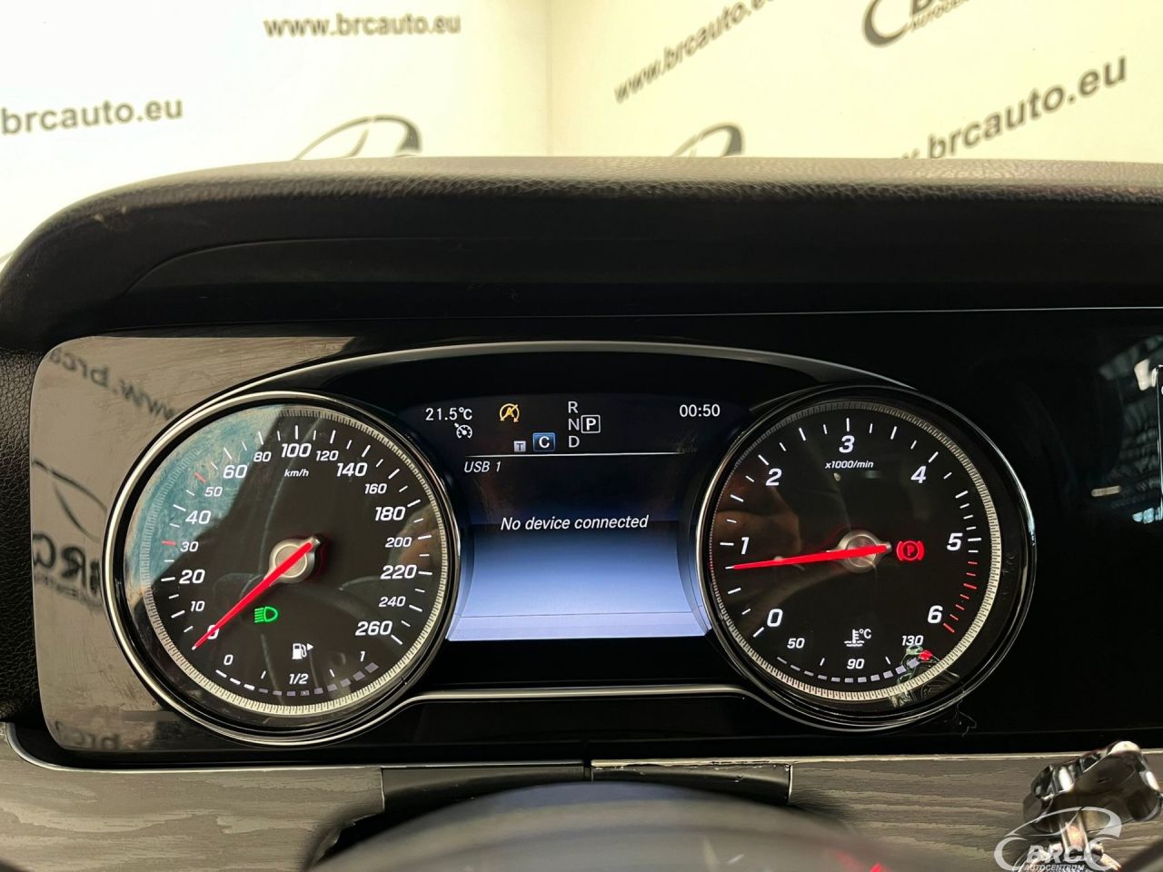 Mercedes-Benz E200 | 19