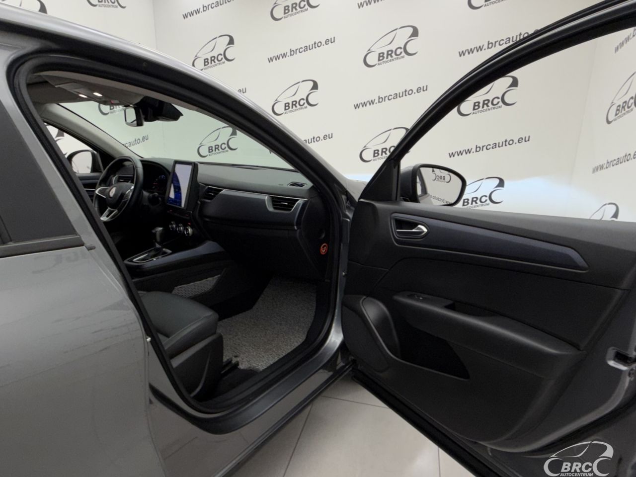 Renault Arkana | 7