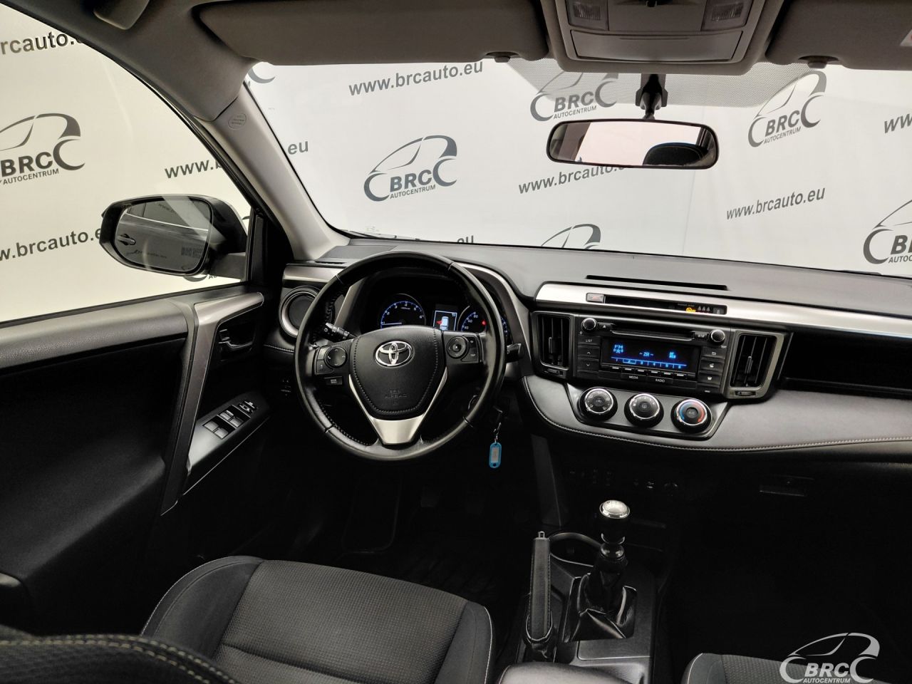 Toyota RAV4 | 6