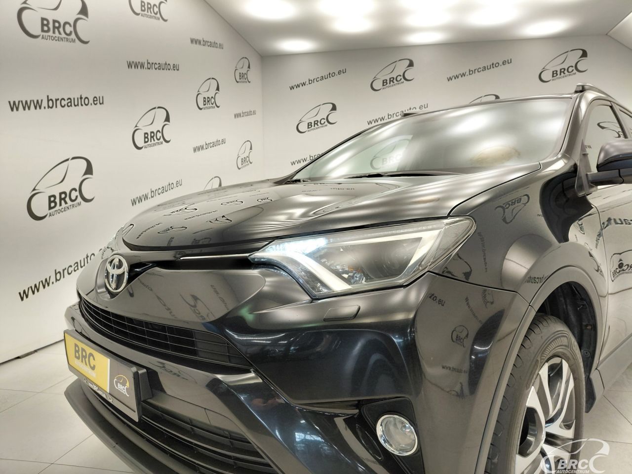 Toyota RAV4 | 5