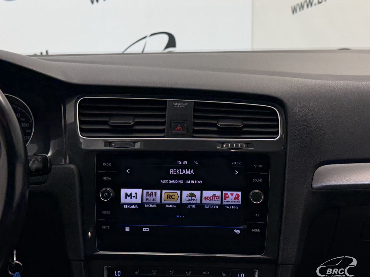 Volkswagen Golf | 14