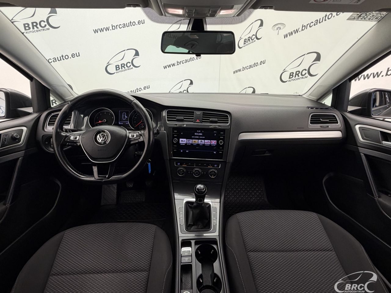 Volkswagen Golf | 2