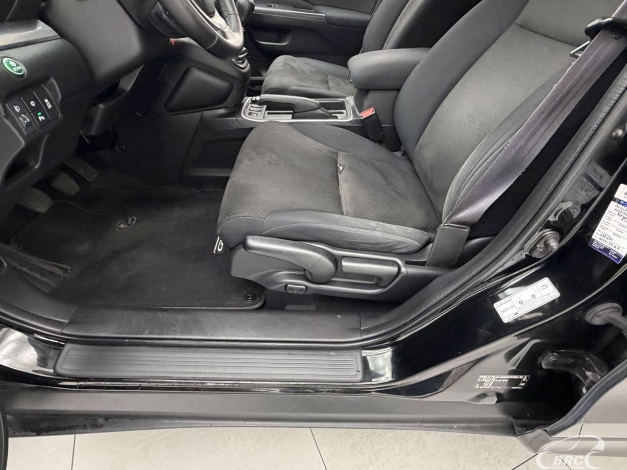 Honda CR-V | 19