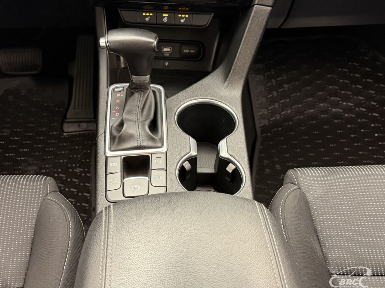 Kia Sportage | 16