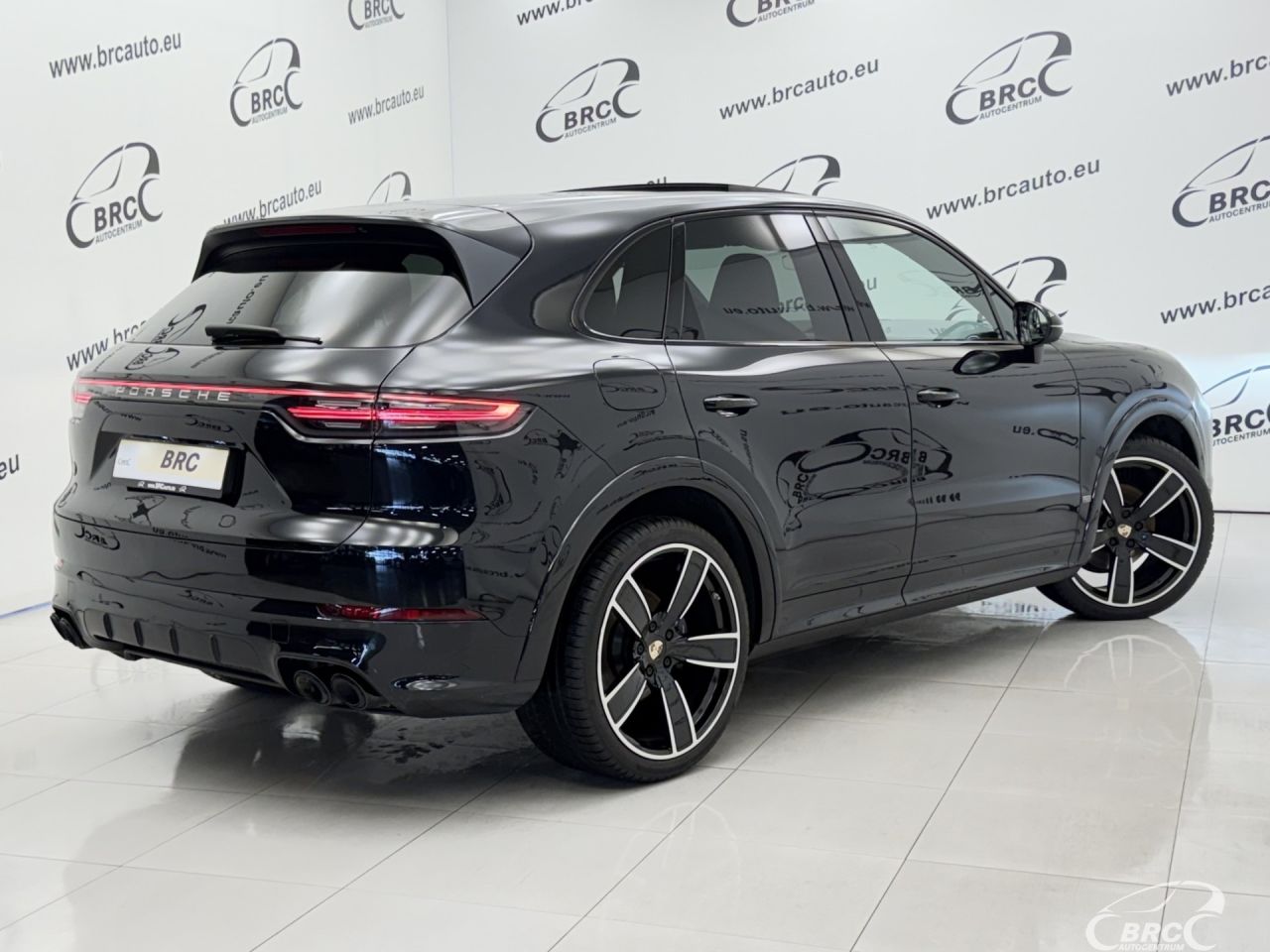 Porsche Cayenne | 1