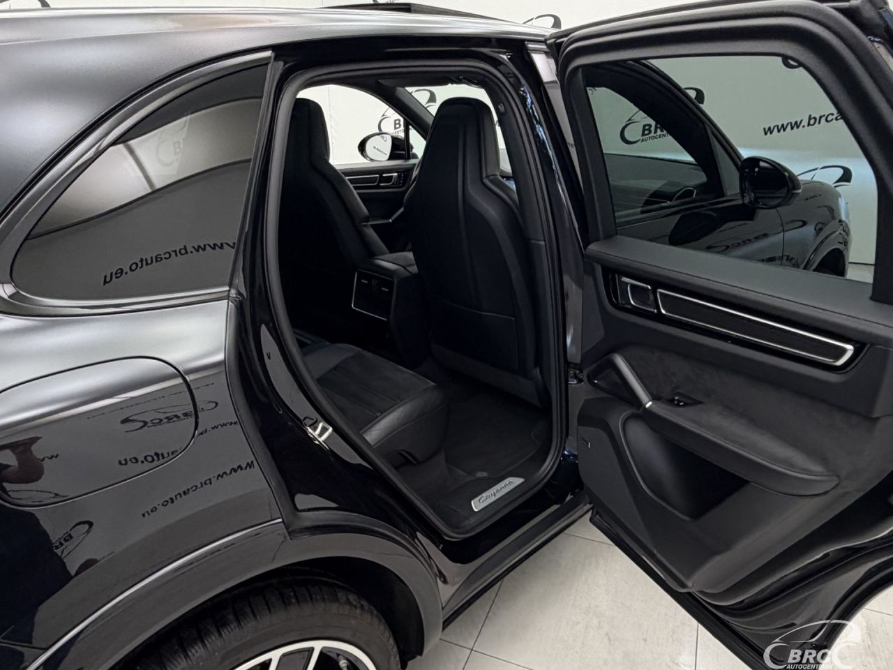 Porsche Cayenne | 14