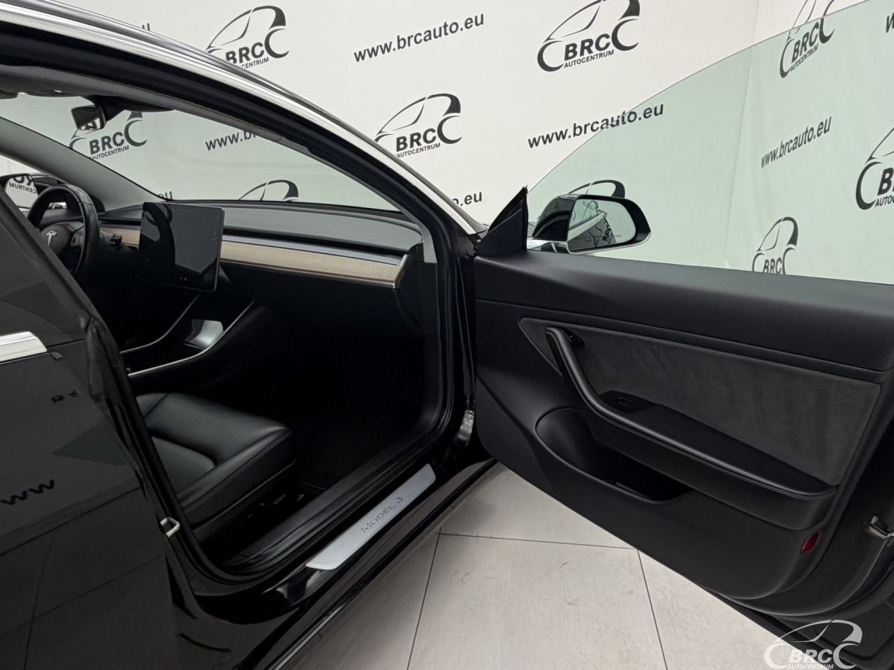 Tesla Model 3 | 7