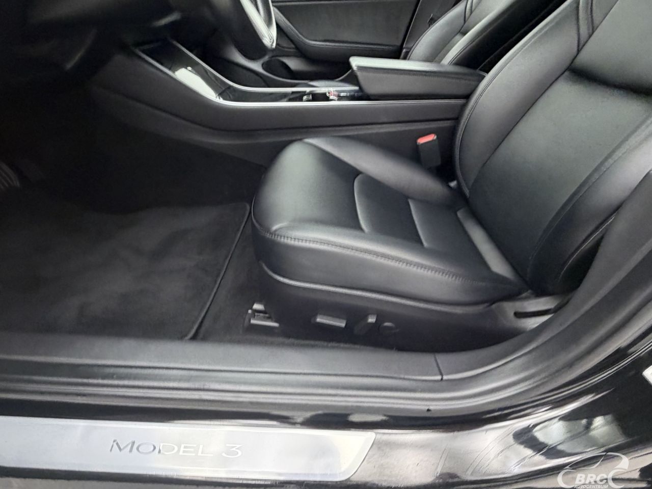 Tesla Model 3 | 18