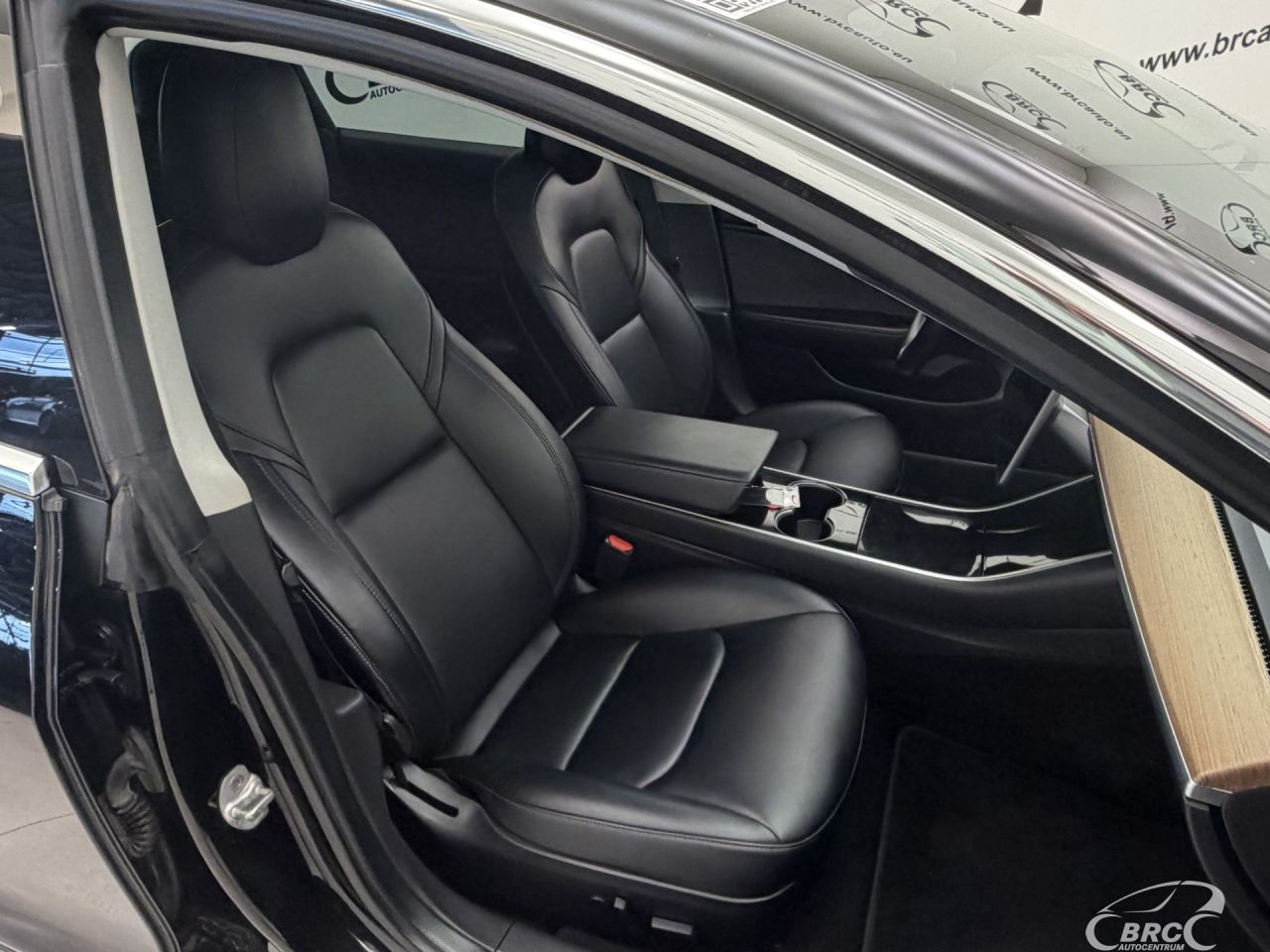 Tesla Model 3 | 6