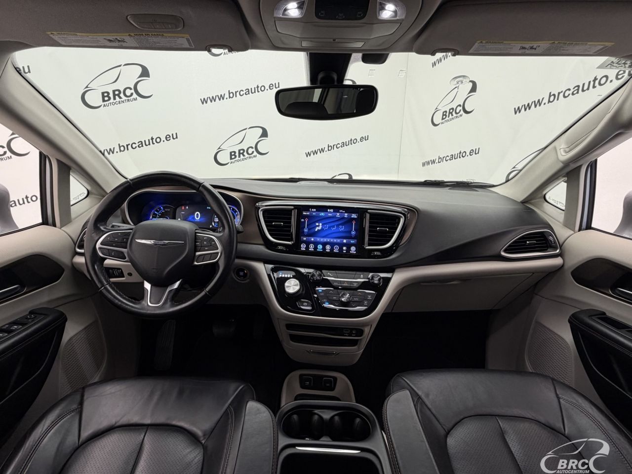 Chrysler Pacifica | 2