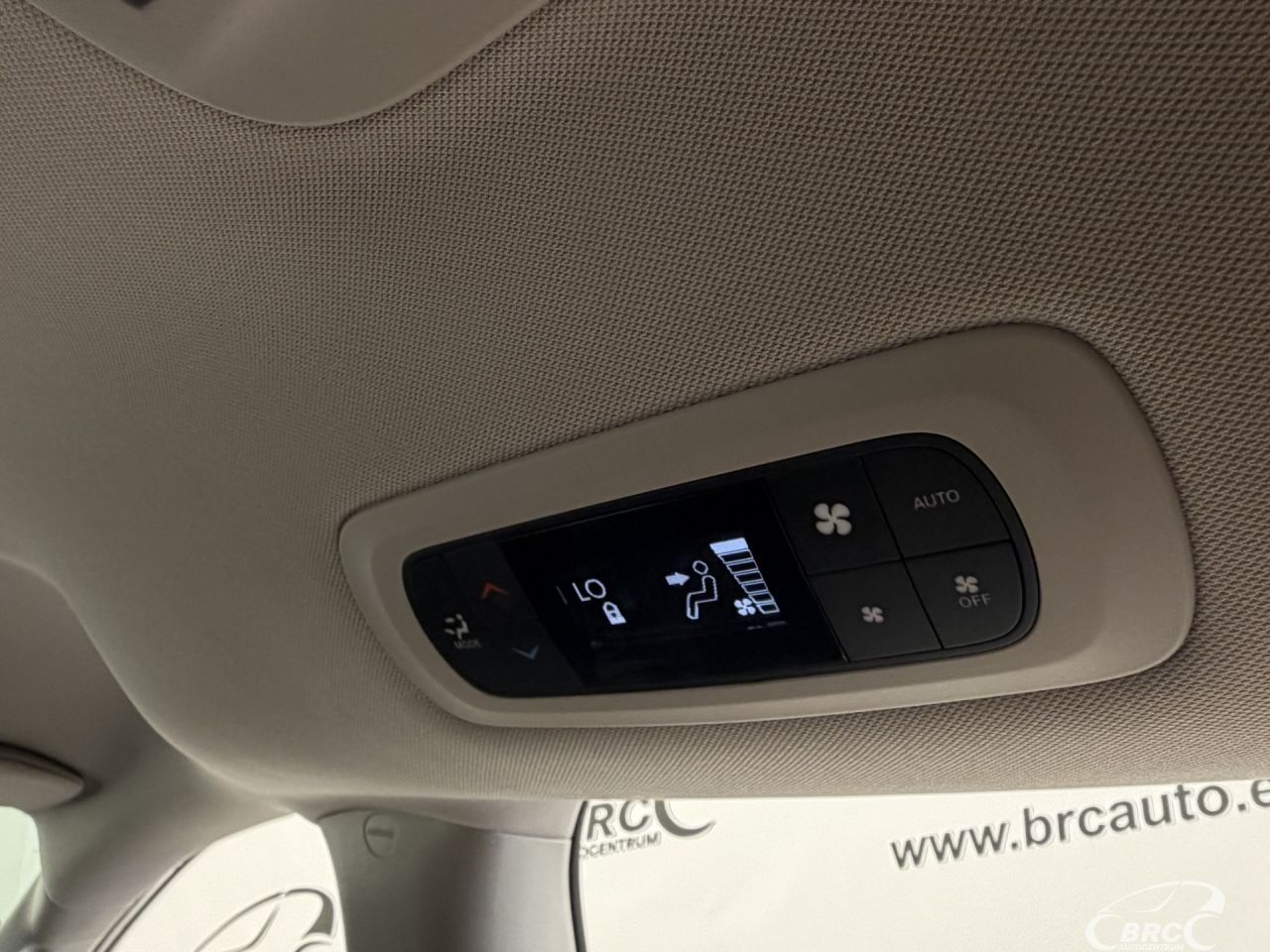 Chrysler Pacifica | 17