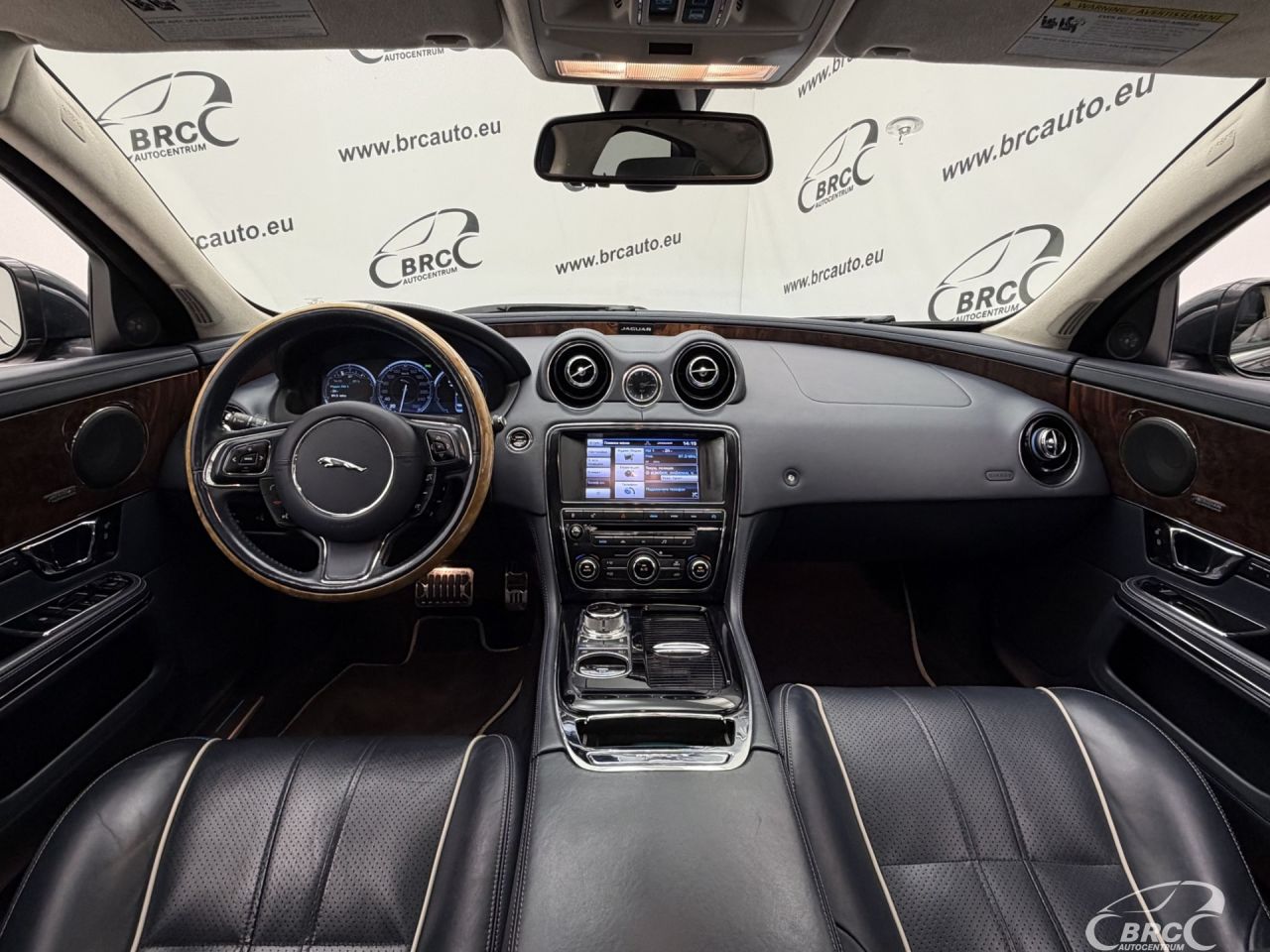 Jaguar XJ | 2