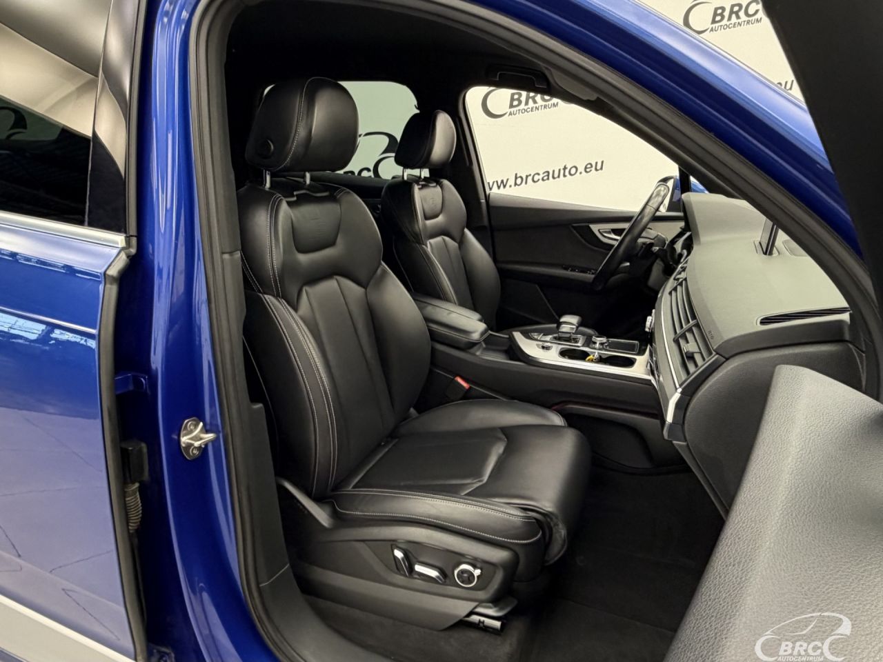 Audi Q7 | 6
