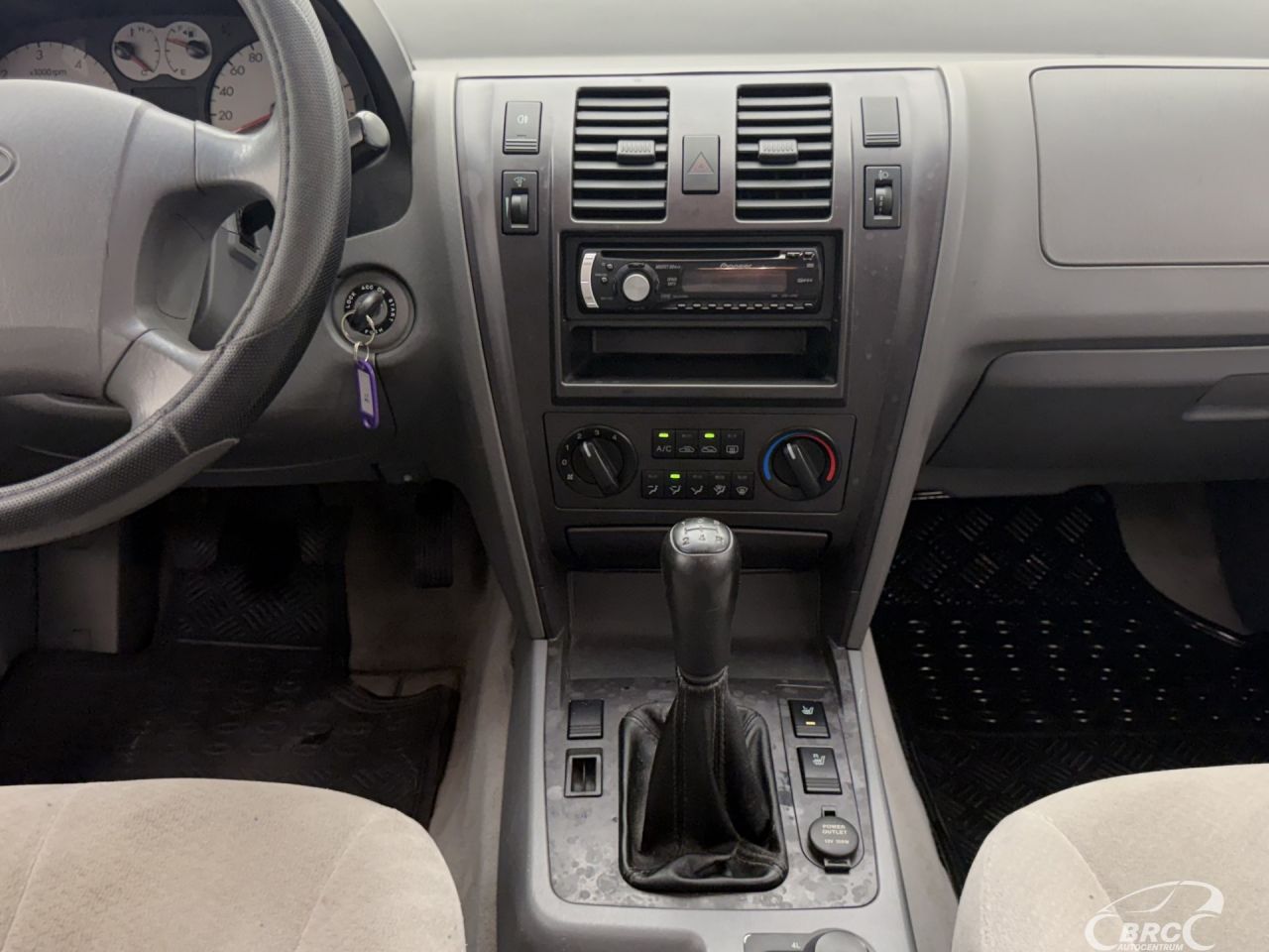 Hyundai Terracan | 13