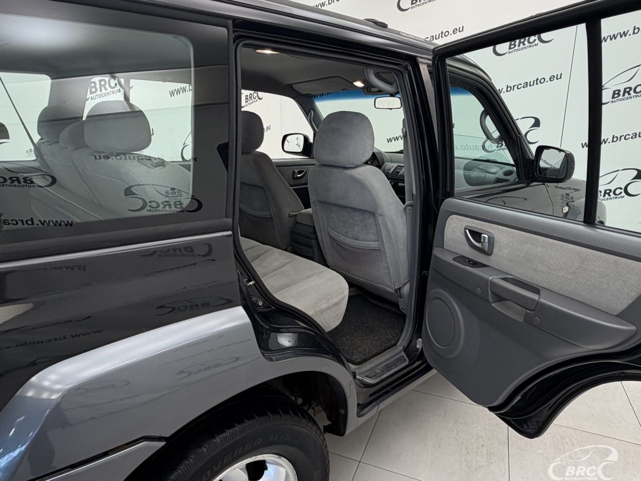Hyundai Terracan | 11