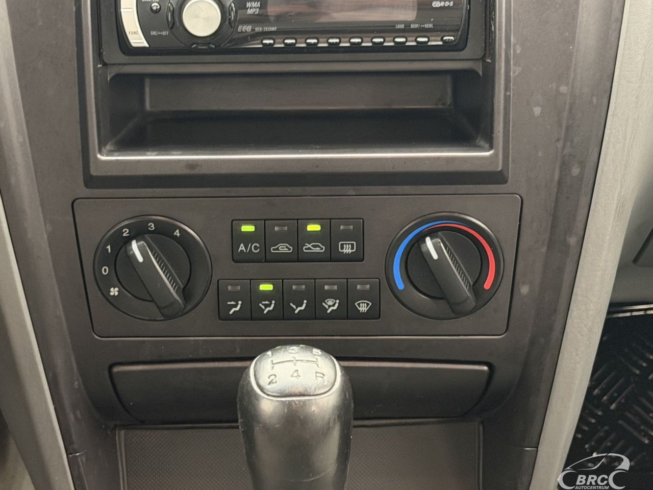 Hyundai Terracan | 15