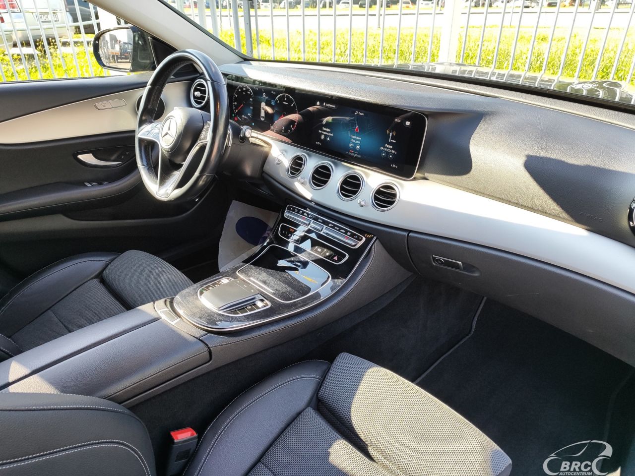 Mercedes-Benz E220 | 7