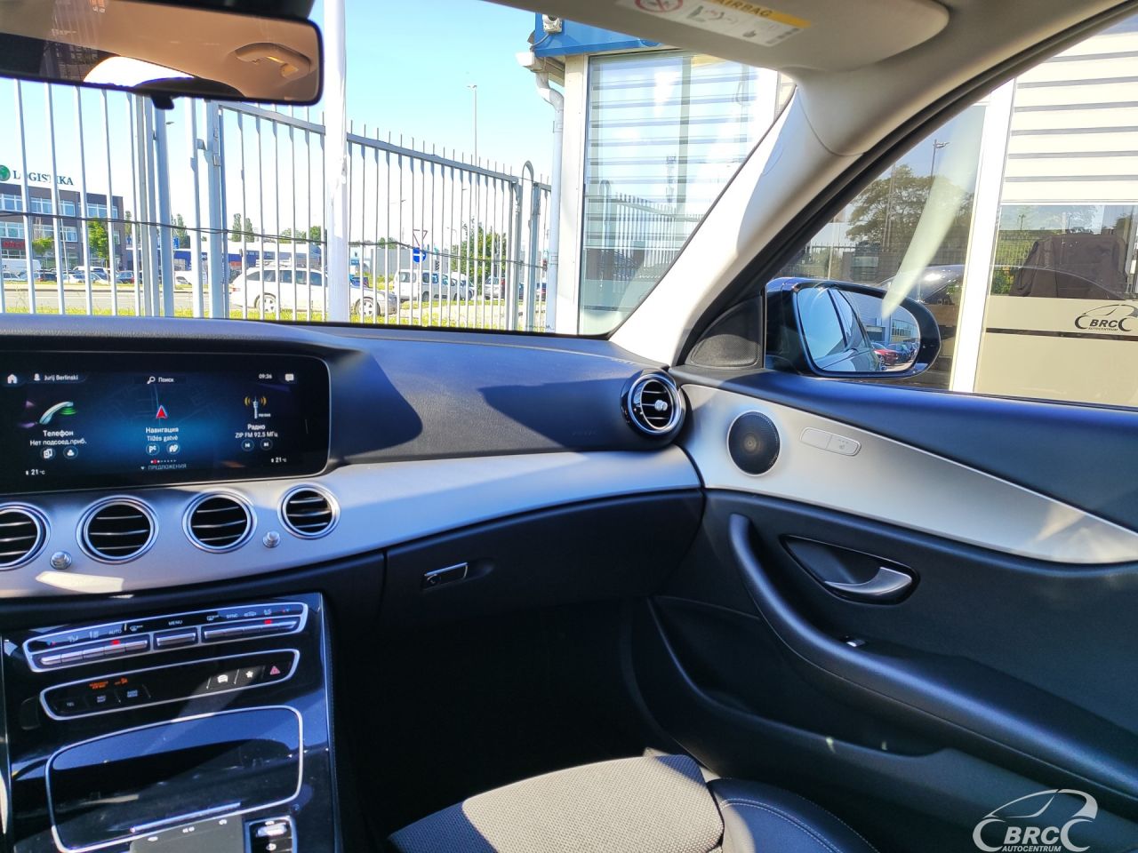 Mercedes-Benz E220 | 4