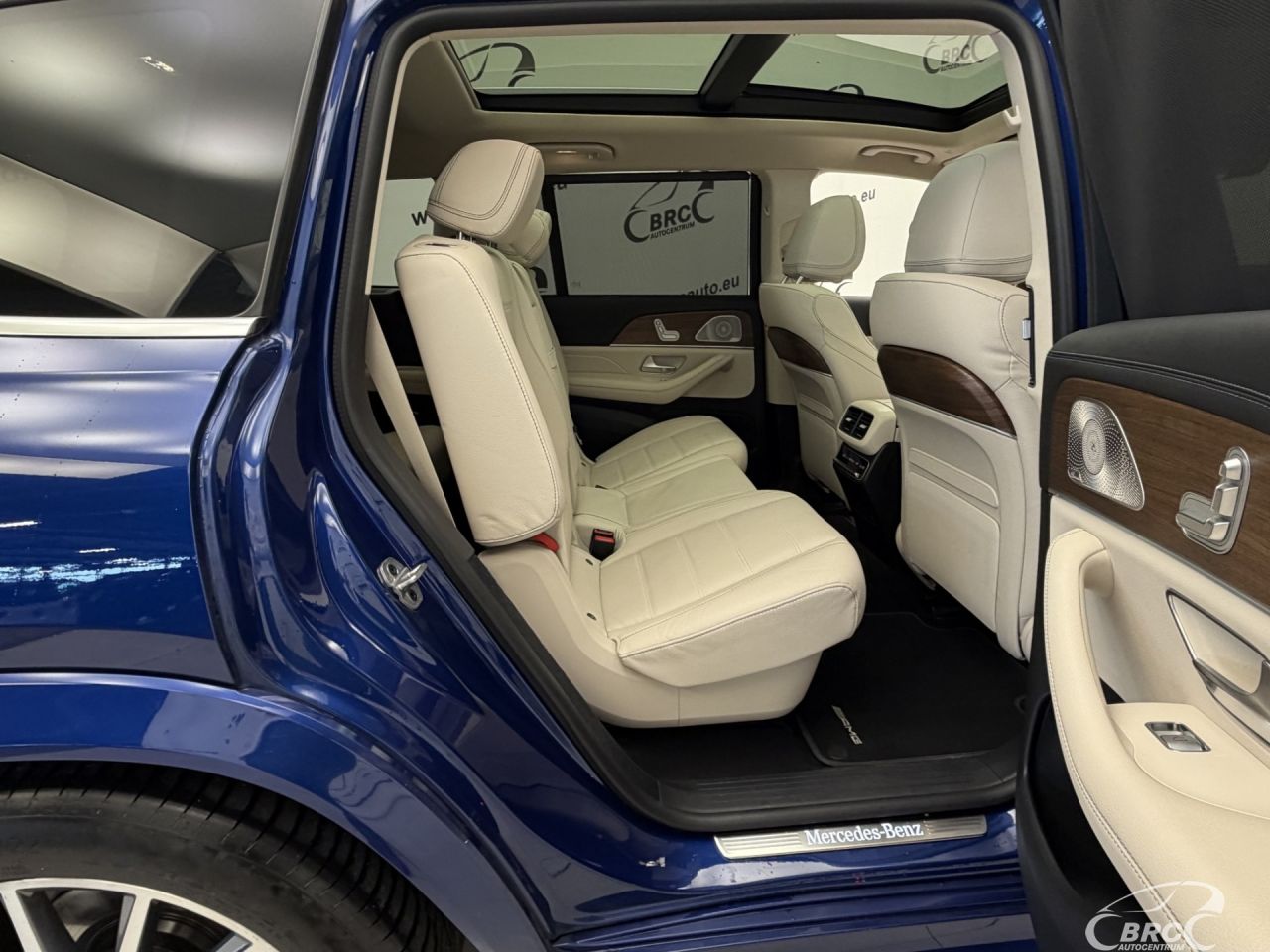 Mercedes-Benz GLS400 | 10