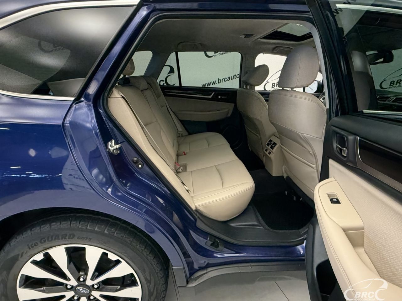 Subaru Outback | 10