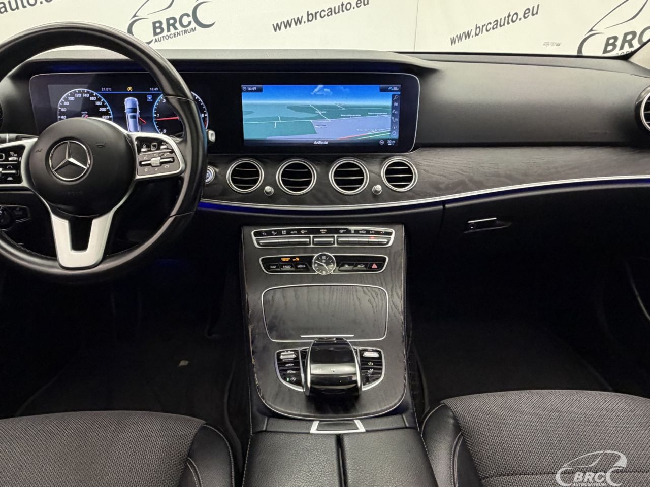 Mercedes-Benz E220 | 14