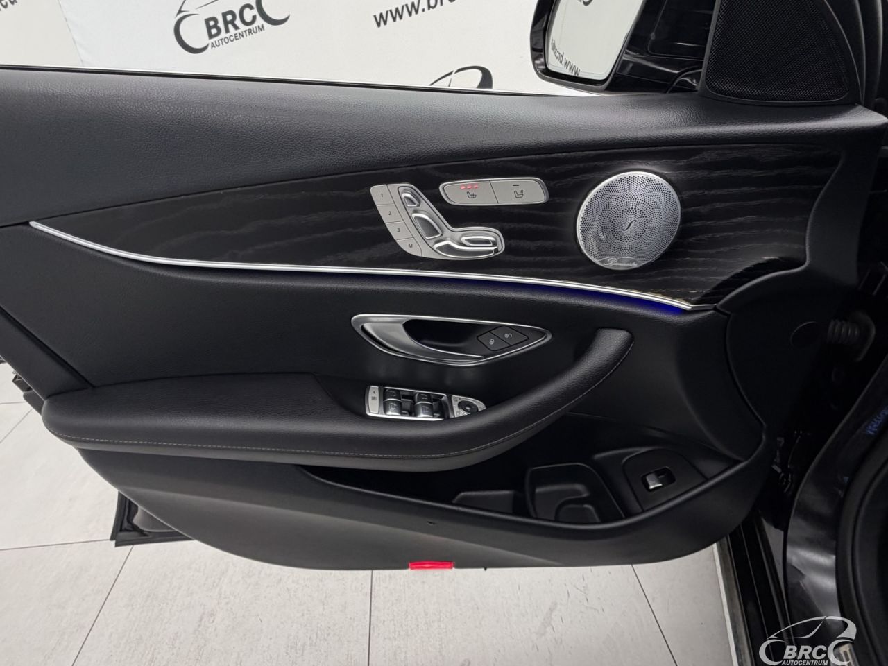 Mercedes-Benz E220 | 19