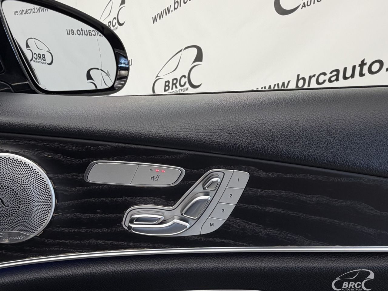 Mercedes-Benz E220 | 8