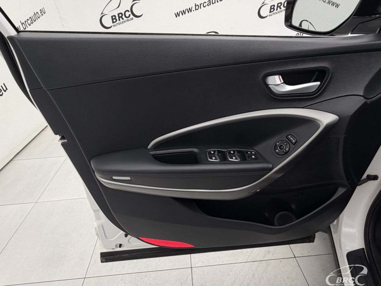 Hyundai Santa Fe | 19