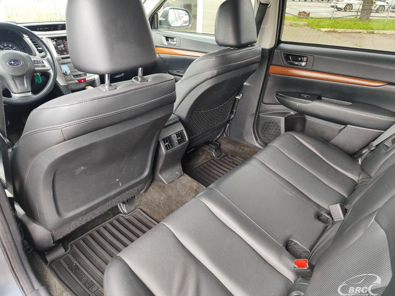 Subaru Outback | 14