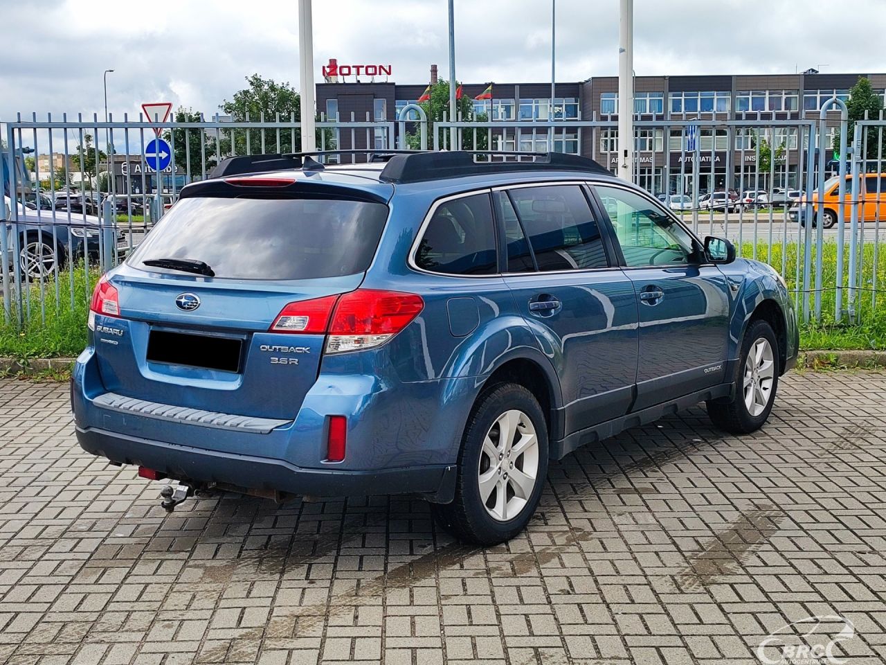 Subaru Outback | 1