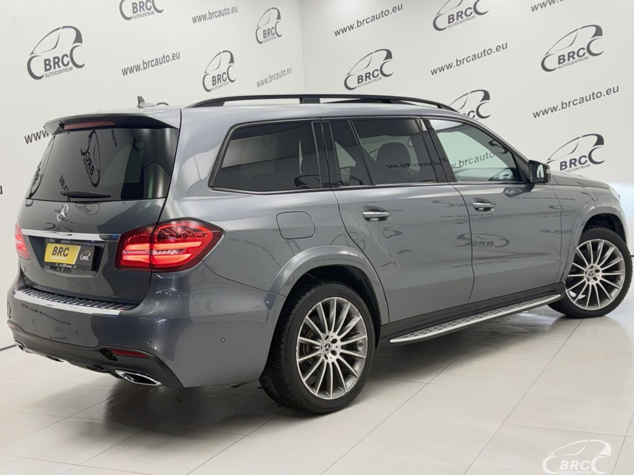 Mercedes-Benz GLS350 | 1