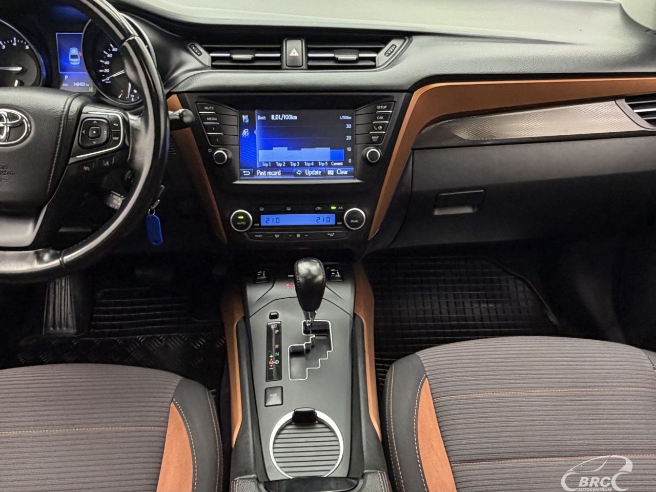 Toyota Avensis | 25