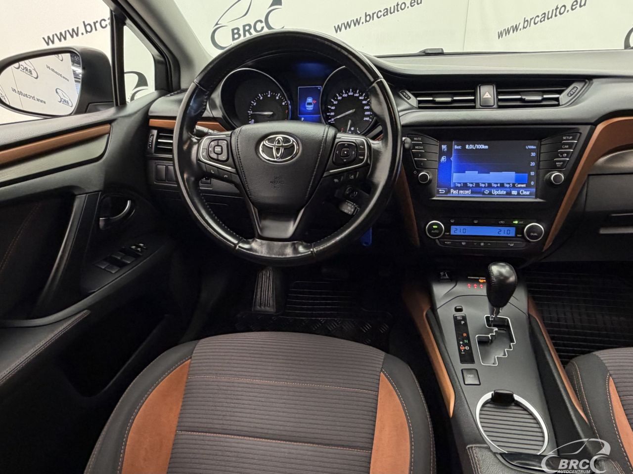 Toyota Avensis | 23