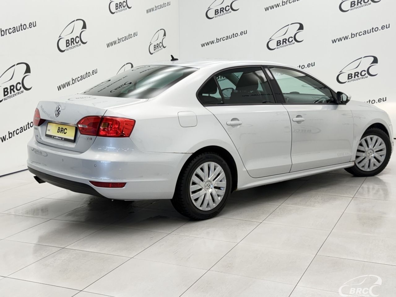 Volkswagen Jetta | 1