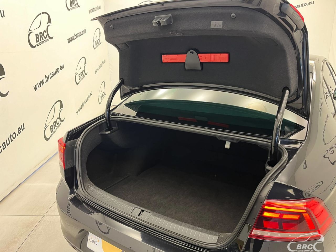 Volkswagen Passat | 6
