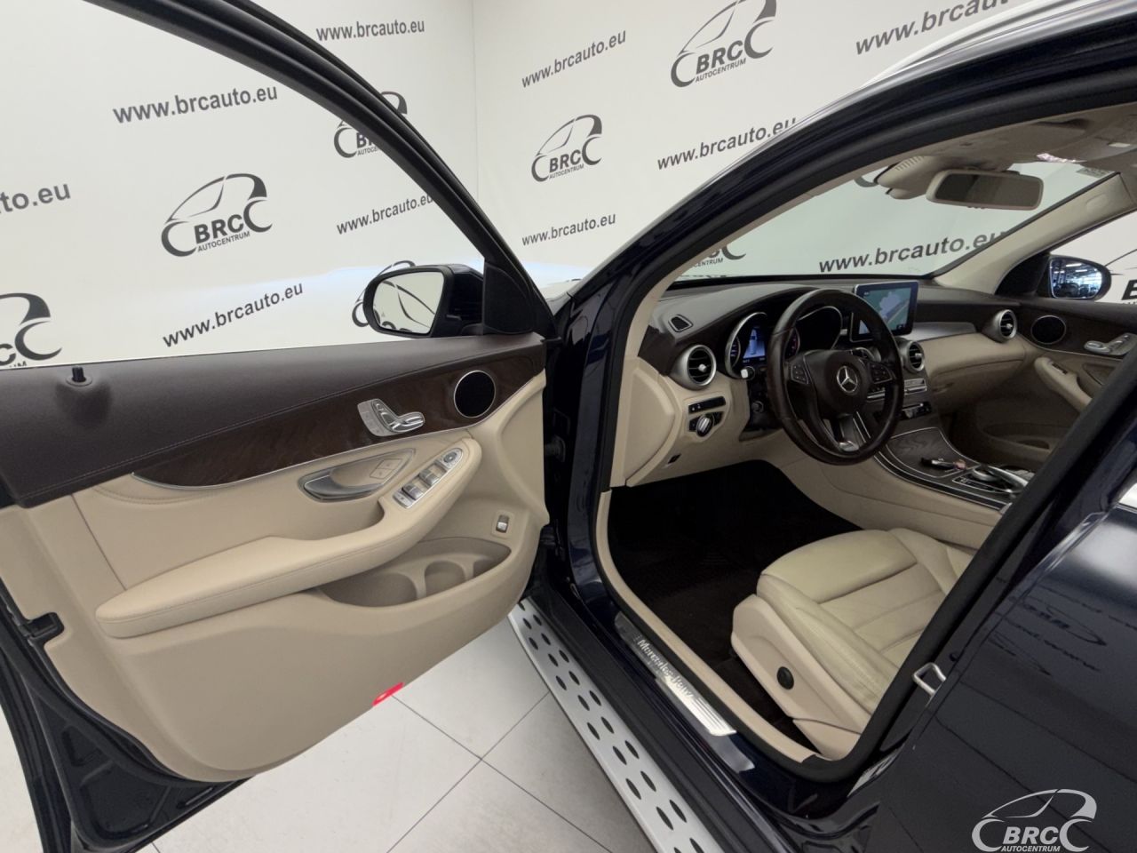 Mercedes-Benz GLC300 | 18