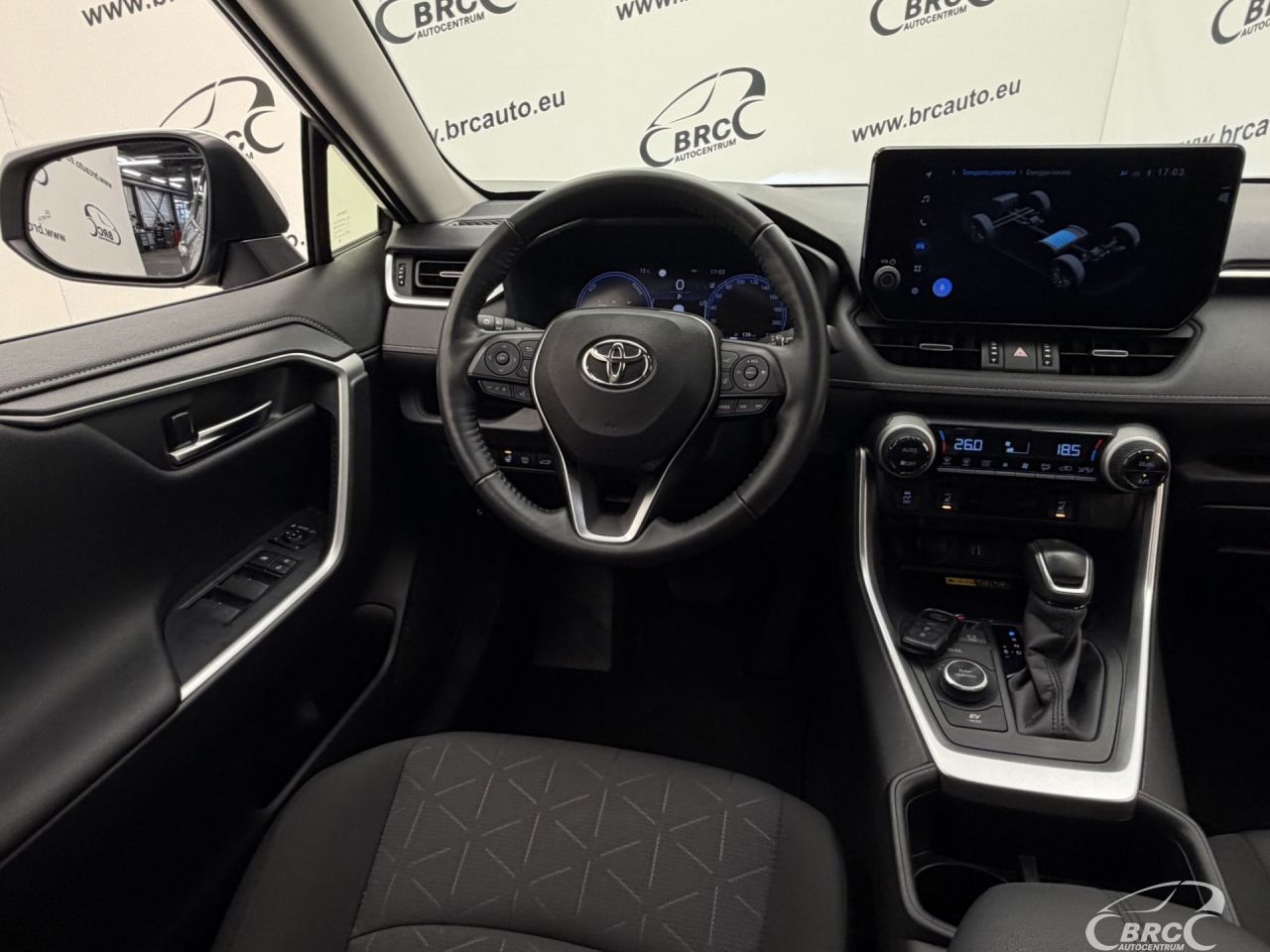Toyota RAV4 | 13