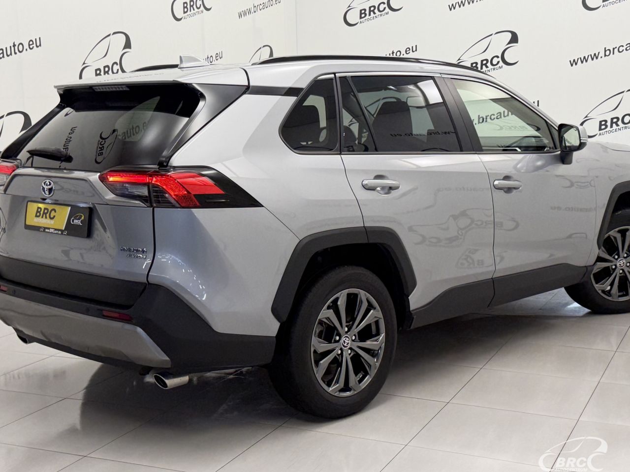 Toyota RAV4 | 1