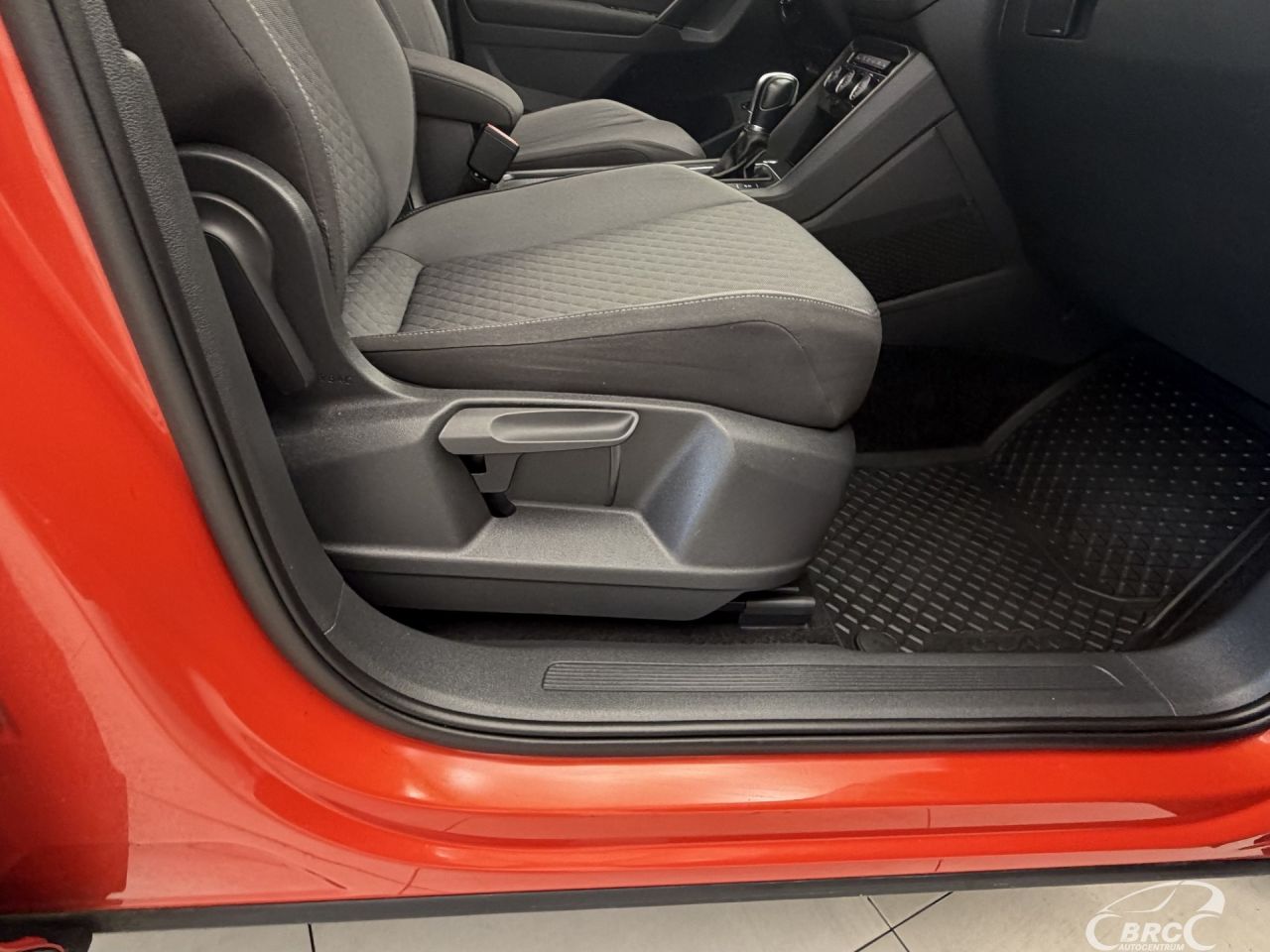 Volkswagen Tiguan | 5