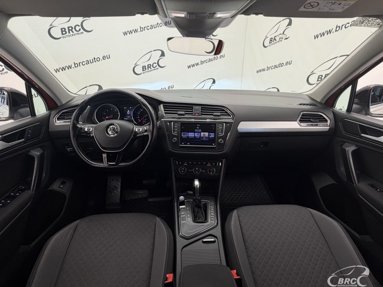 Volkswagen Tiguan | 2