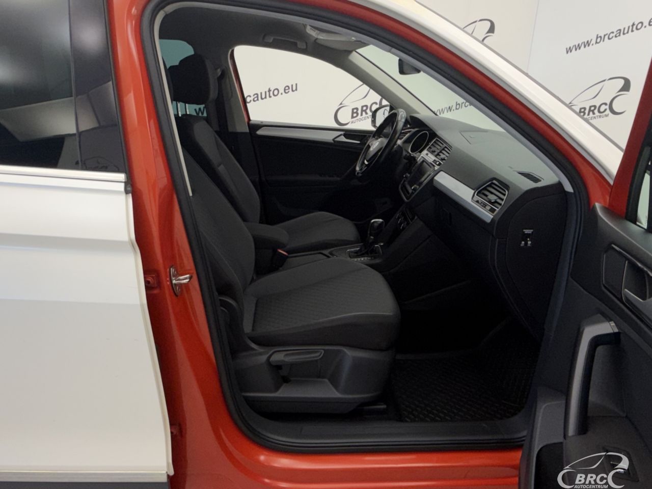 Volkswagen Tiguan | 3