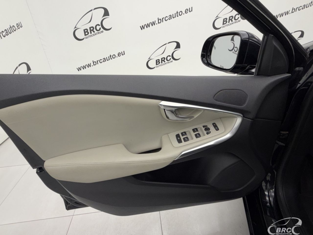 Volvo V40 | 18